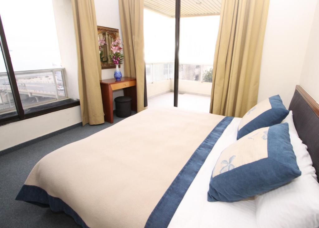 Residence De France Dbayeh Room photo